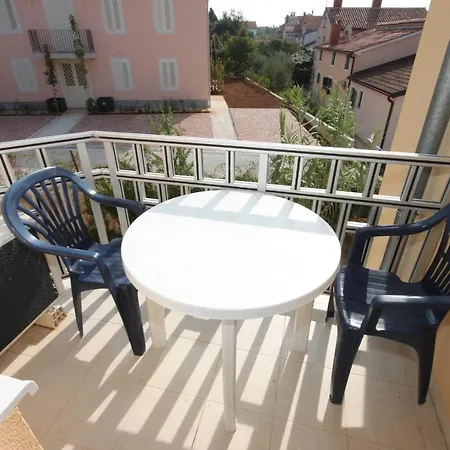 With A Parking Space Funtana, Porec - 7076 Appartement