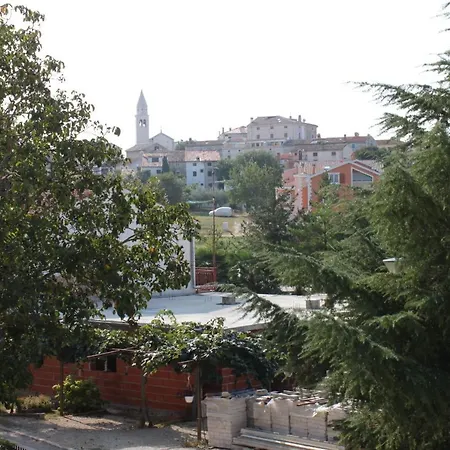 With A Parking Space Funtana, Porec - 7076 Апартаменты Фунтана